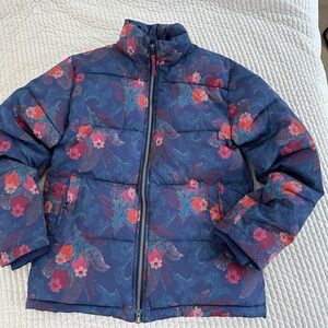 Women’s puffy brand new Sundance jacket